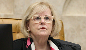 Ministra Rosa Weber remete à PGR pedido de investigação contra Bolsonaro por suposto crime de homotransfobia