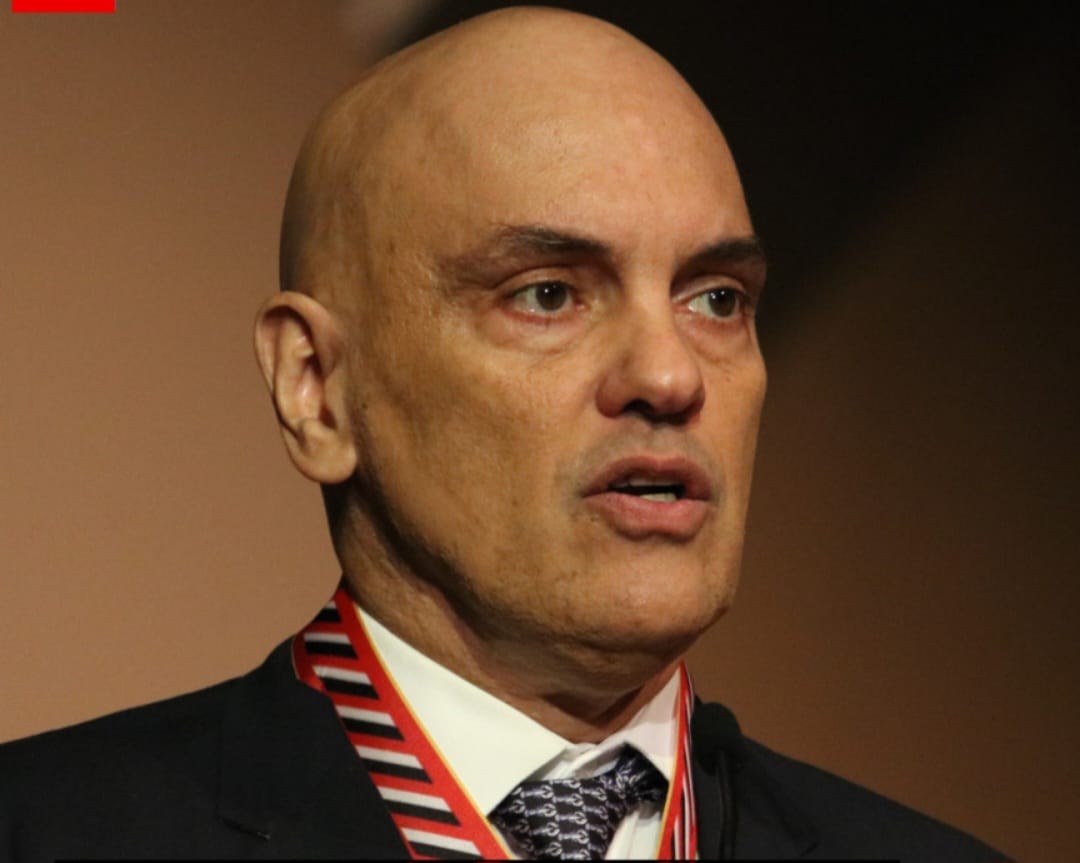 Moraes rejeita recurso e mantém Bolsonaro e Braga Netto inelegíveis