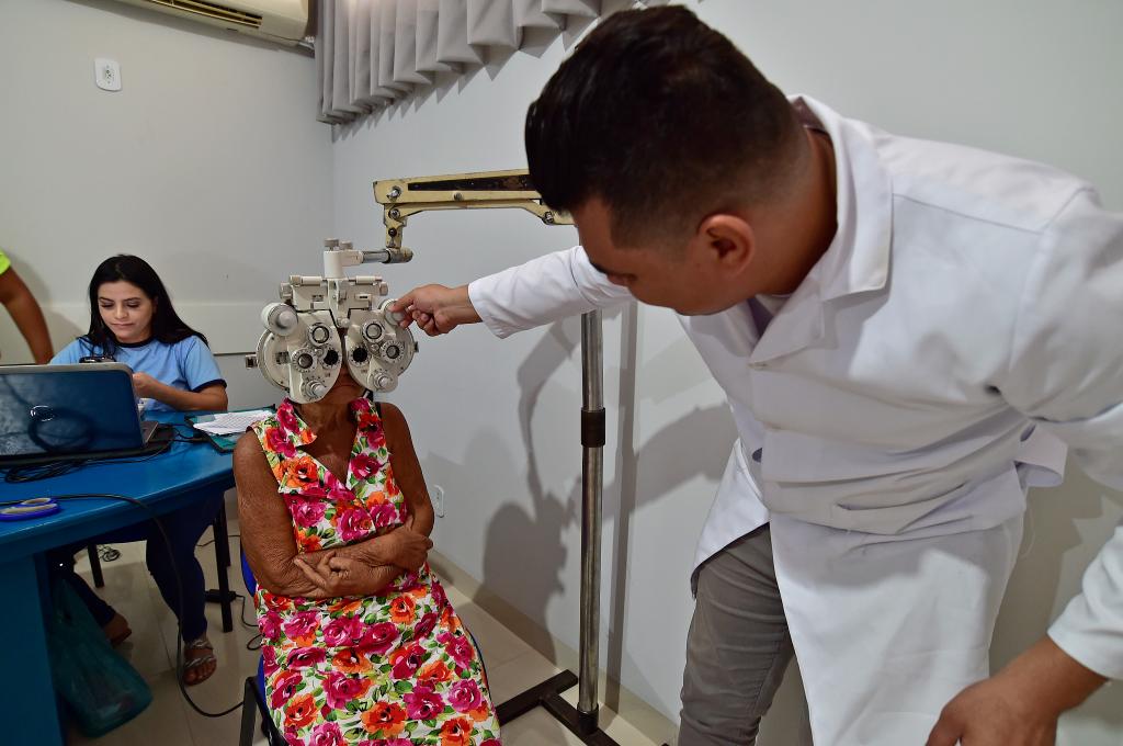 Mutirão da cidadania leva serviços de saúde e assistência social a moradores de Nobres