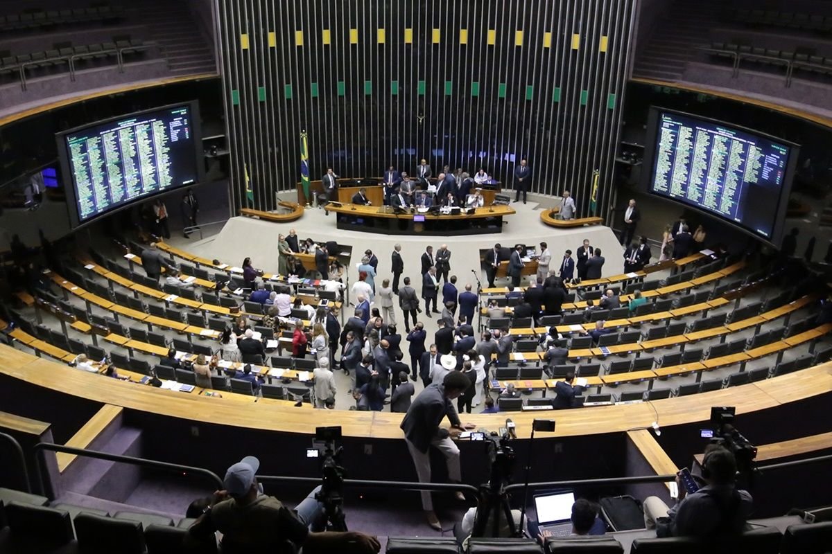 Congresso aprova lei que restringe recursos analisados pelo STJ com filtro de relevância
