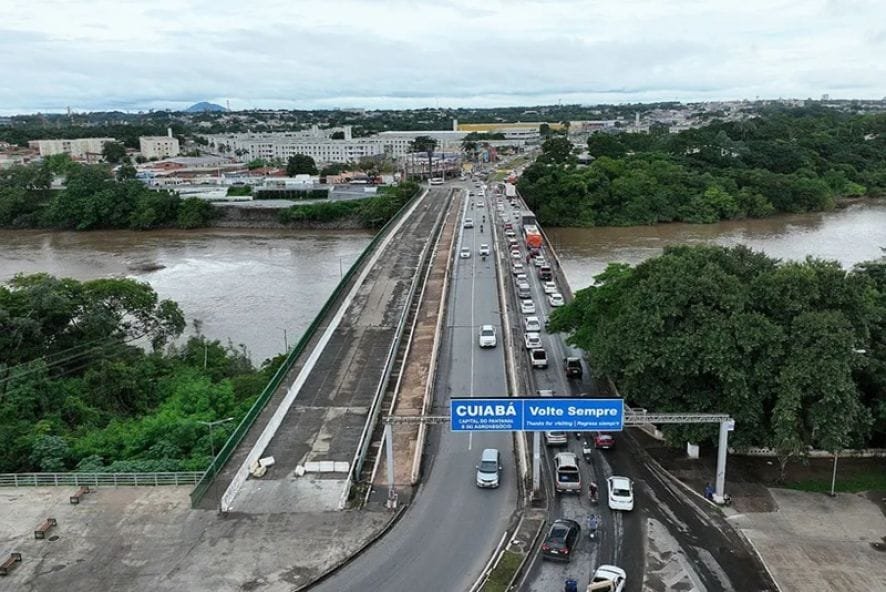 Ponte Júlio Müller será fechada no fim de semana para obras do corredor BRT em Várzea Grande