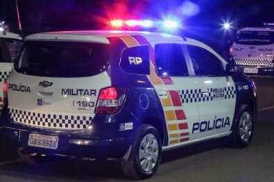 PM apreende menores suspeitos de sequestro e roubo a residência em Juara