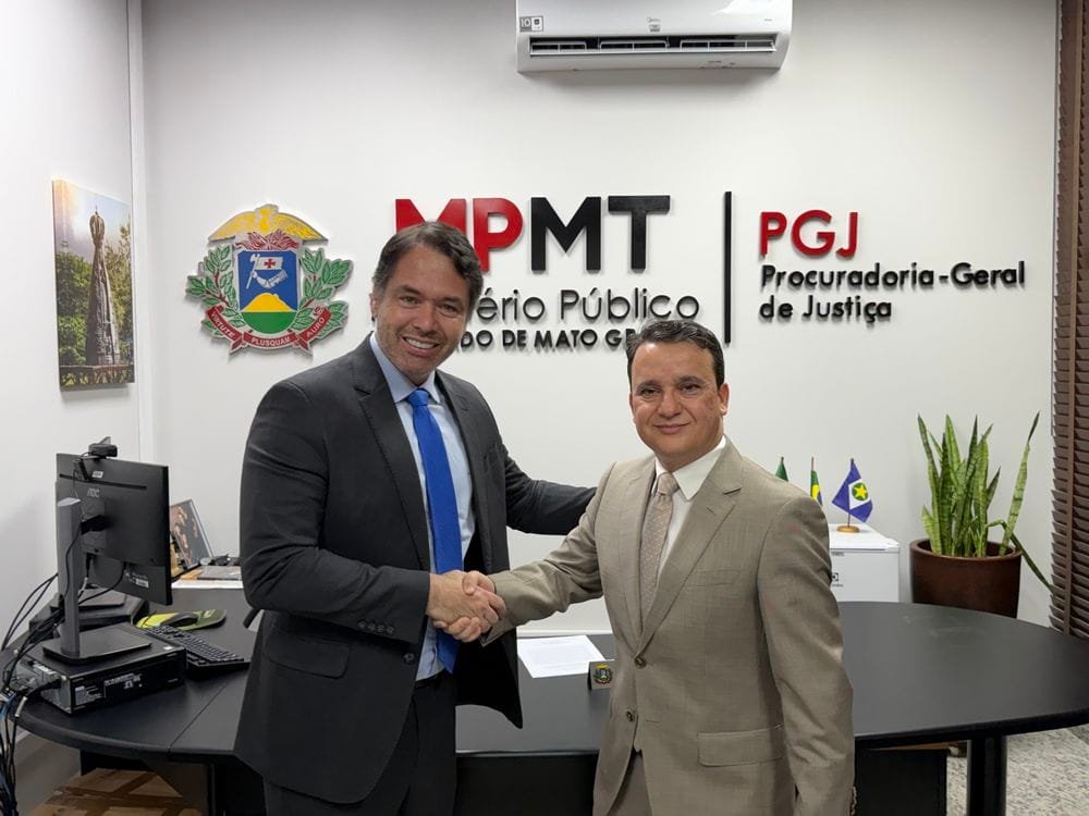 Clóvis de Almeida Júnior é promovido a procurador de Justiça em Mato Grosso