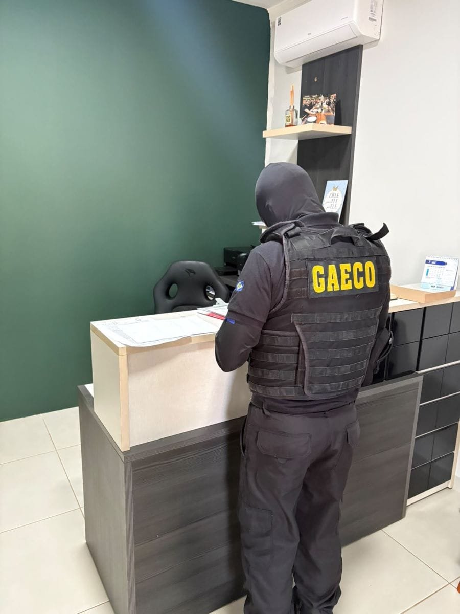 Gaeco deflagra Operação Dupla Face contra advogada suspeita de apoiar facção criminosa
