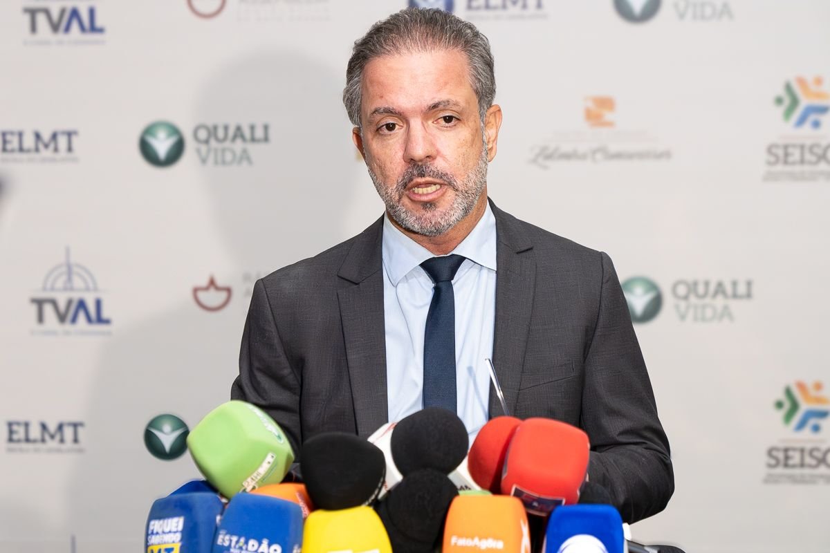 Paulo Araújo desmente receios sobre candidatura e projeta cinco deputados estaduais para 2026