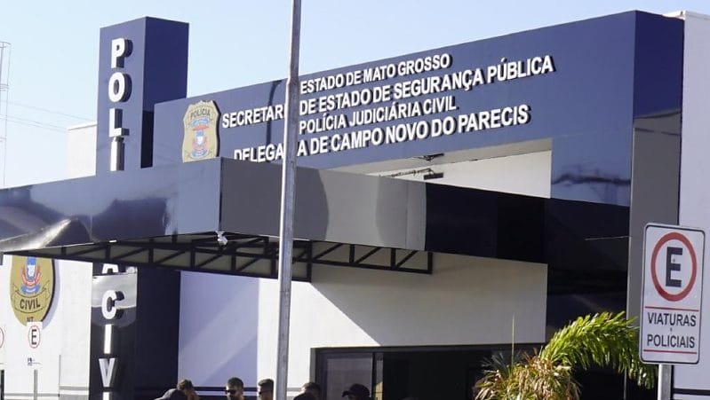 Mulher consegue fugir de cárcere privado usando Mustang de suspeito em Mato Grosso