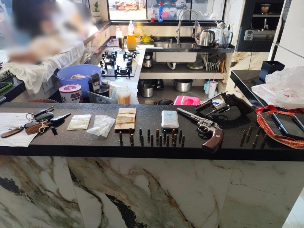 Polícia prende dois homens com armas e documentos de agiotagem em Rondonópolis