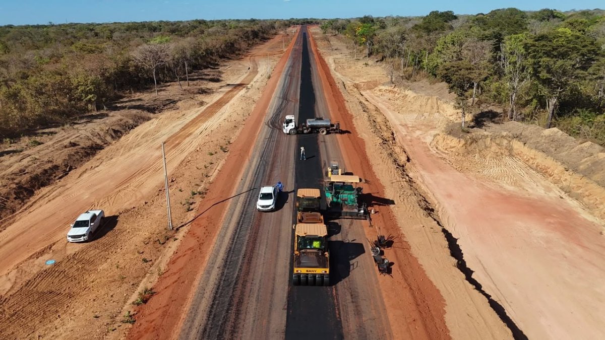 DNIT e Ministério dos Transportes confirmam avanço das obras da BR-158 em Mato Grosso
