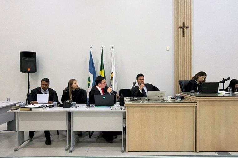 Julgamento de policiais penais acusados de homicídio é suspenso após dissolução do Conselho de Sentença