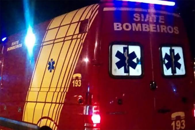 Homem é detido por tentativa de feminicídio após agredir esposa com faca em Sinop