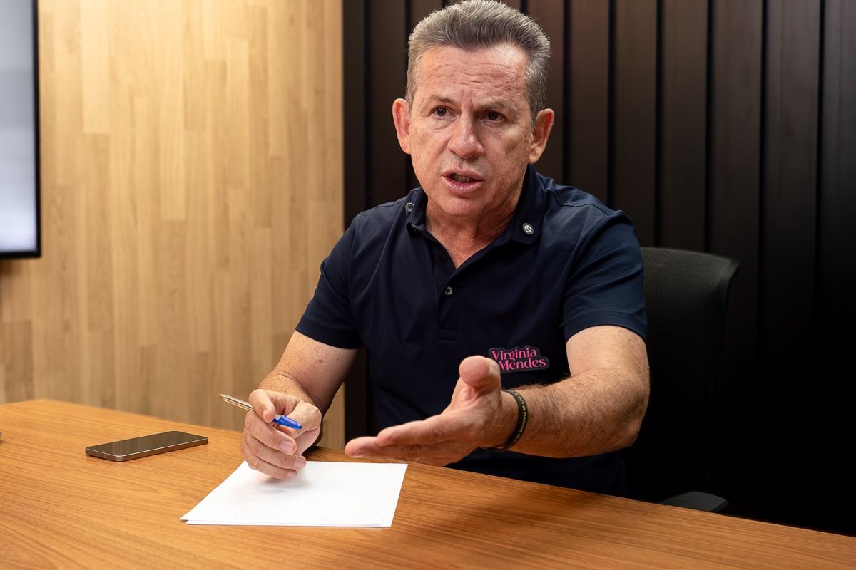 Mendes critica senadores por discurso vazio: "Macho só nas redes sociais"
