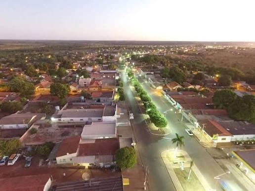 Tribunal determina suspensão de nomeações e prefeitura afasta 38 servidores em Ribeirão Cascalheira