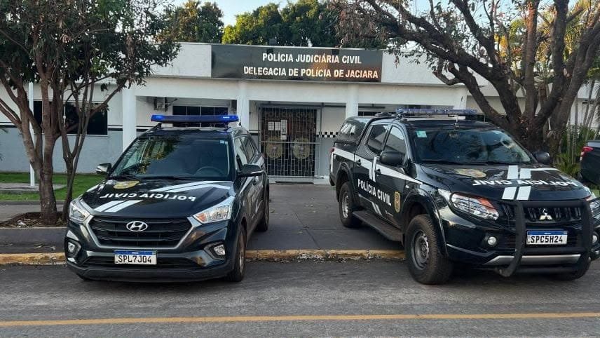 Homem é preso por aplicar golpes com Pix agendado em estabelecimentos comerciais