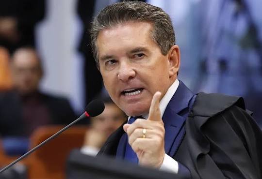 TCE-MT cancela sessão por falta de conselheiros: presidente critica ausências e promete convocação de auditores