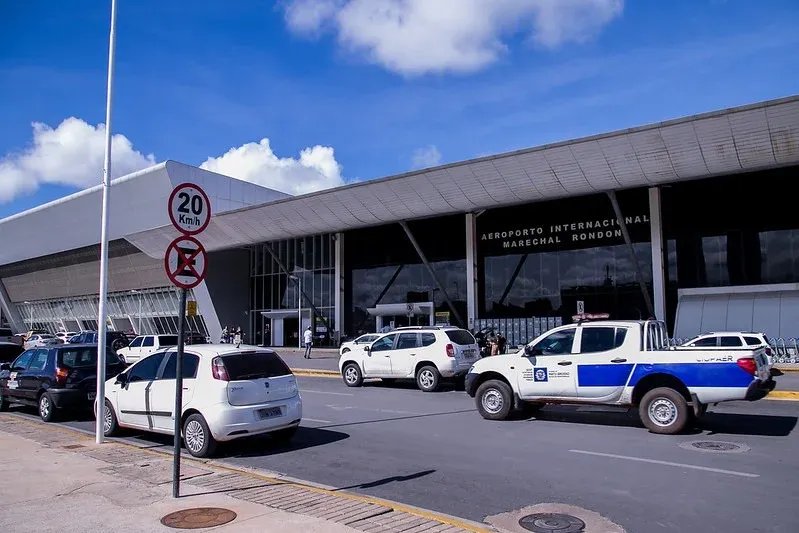 Pneu de aeronave estoura durante pouso e interdita pista do Aeroporto Marechal Rondon em Várzea Grande