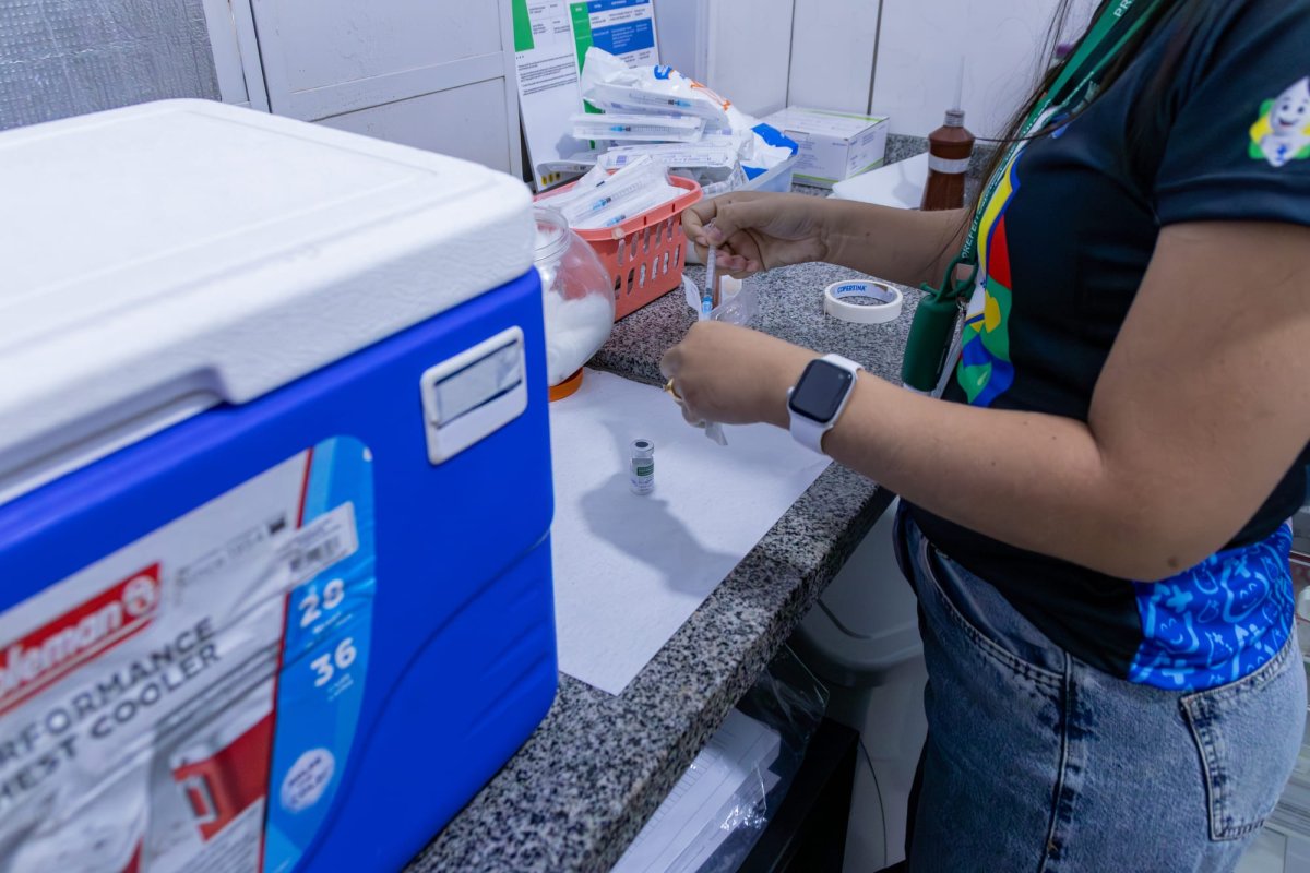 Cuiabá apresenta queda acentuada em casos de Covid-19, mas influenza dispara entre população