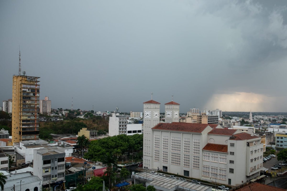 Cuiabá registra queda de temperatura no início da semana; Defesa Civil prevê retorno do calor gradualmente