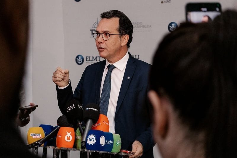 Deputado Lúdio Cabral aponta gestão de Abílio como combustível para reeleição e critica falta de competência administrativa