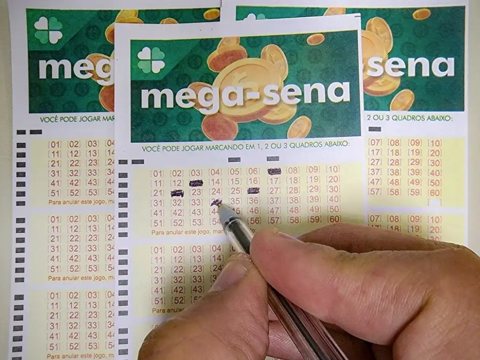 Ninguém acerta a Mega-Sena e prêmio vai a R$ 16 milhões