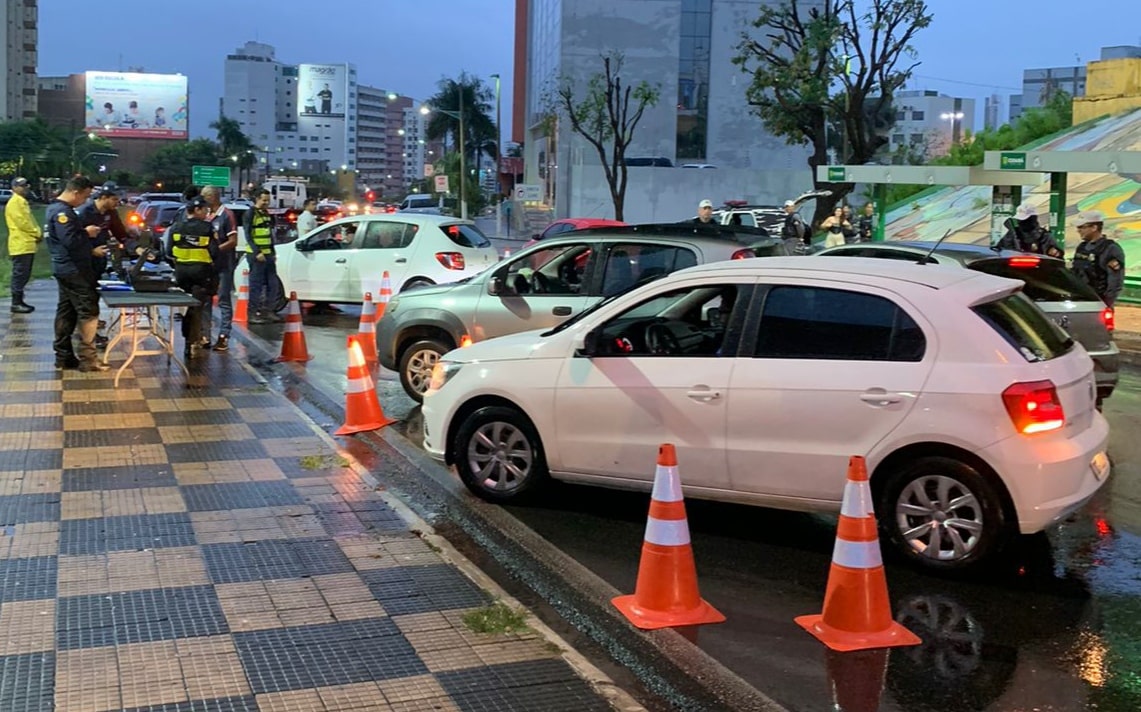 Nove pessoas são presas por embriaguez ao volante durante operação, em Cuiabá