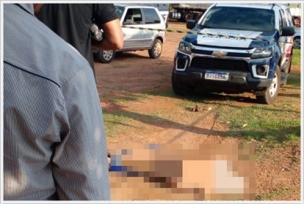 Numa crise de ciúmes  mulher mata pai e irmão de suposta amante do marido