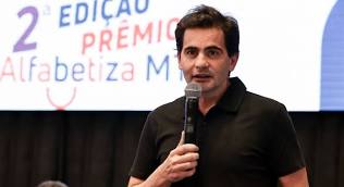 "O Fábio votou pela reforma sob minha orientação" diz Mauro Mendes