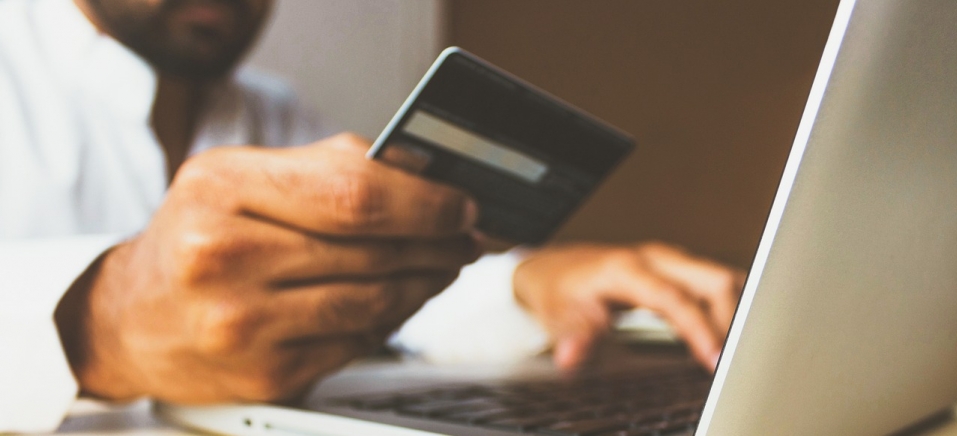 O MF publicou nesta sexta-feira, 30, no Diário Oficial da União (DOU), uma portaria com novas regras para compras internacionais realizadas pela internet.