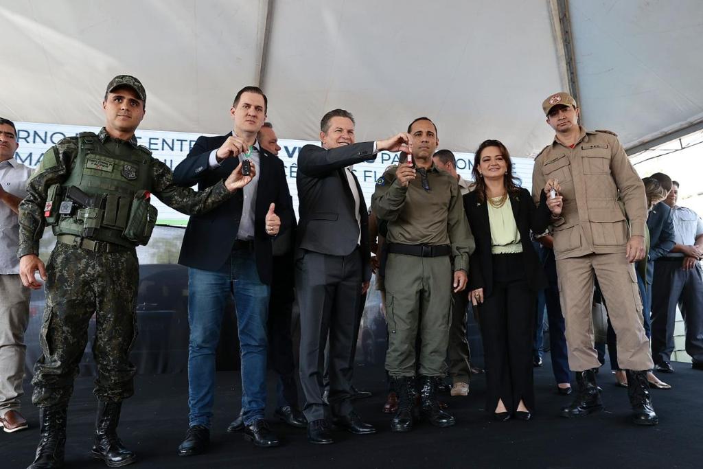 Para combater desmatamento ilegal e incêndios  Governo faz entrega de veículos e investimentos  de R$ 77 milhões