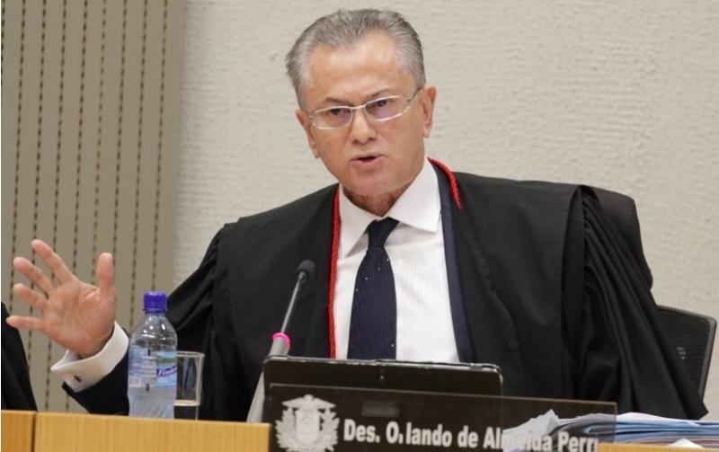 Perri pressiona Câmara Municipal para prestar esclarecimento sobre CPI da Intervenção