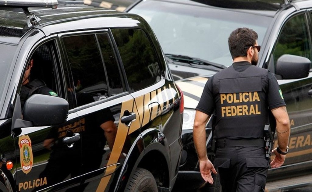 PF faz operação na Secretaria de Saúde de Cuiabá e apura desvio de R$ 7 milhões