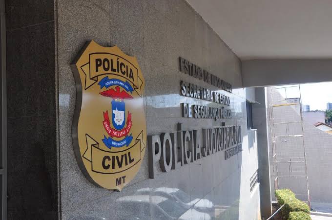 Polícia Civil cumpre medidas cautelares de afastamento da função de policiais penais