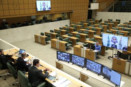 PT e PL se unem para comandar Assembleias Legislativas de 13 Estados
