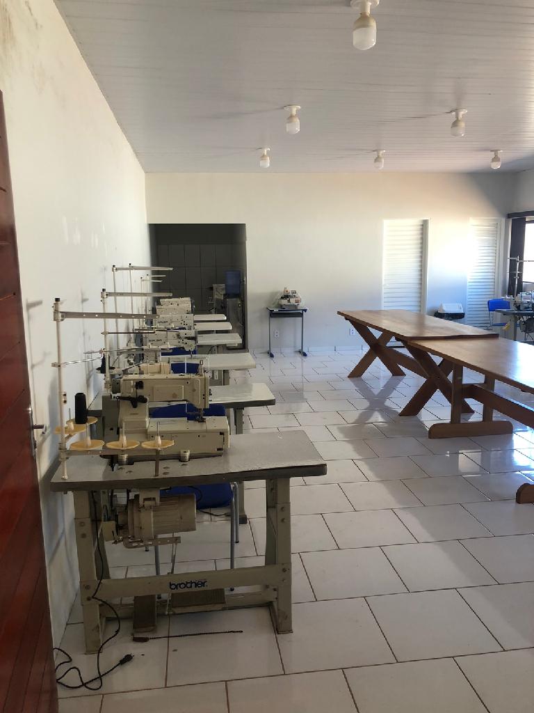 Sesp-MT instala ateliê de costura e fábrica de fraldas e absorventes na Cadeia Feminina de Rondonópolis