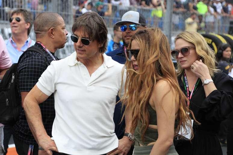 Shakira pediu para Tom Cruise 'deixá-la em paz' após F1, diz revista