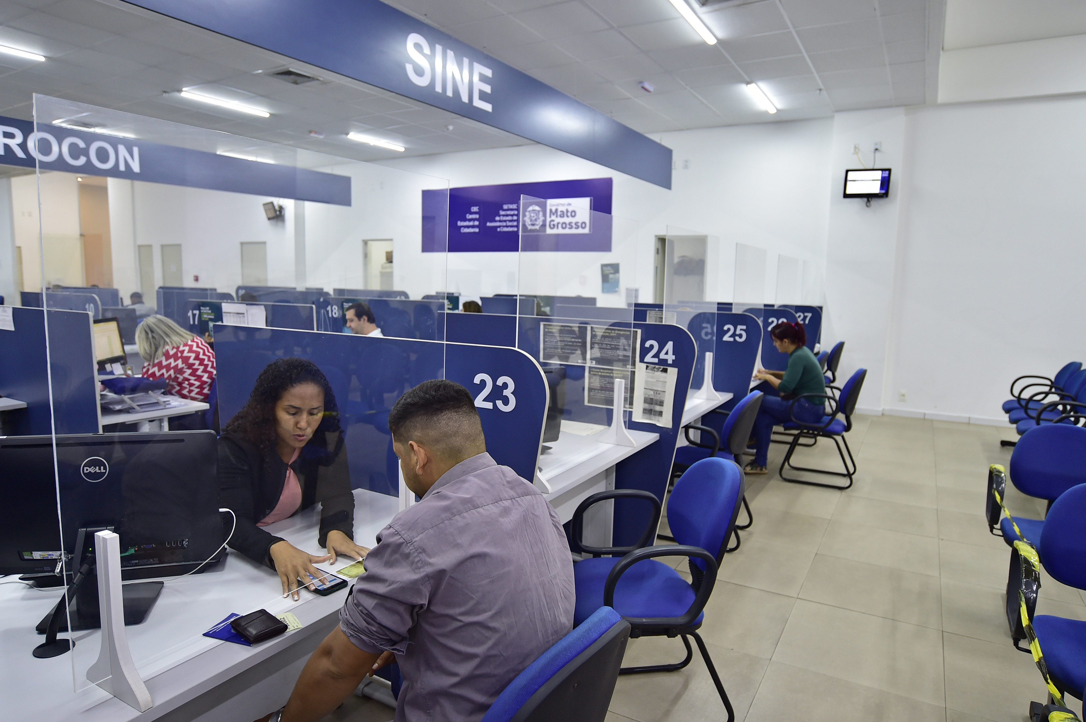 Sine-MT disponibiliza mais de 2,4 mil vagas de emprego nesta semana