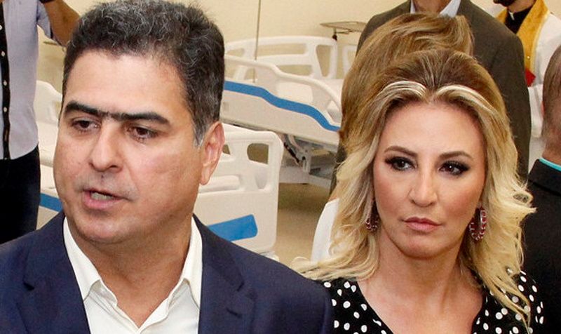 TRE-MT determina multa a Emanuel e Márcia por usar estrutura da prefeitura na eleição de 2022