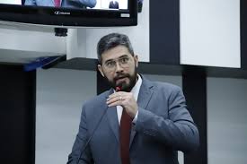 Vereador de Cuiabá apresenta novo pedido de cassação do prefeito Emanuel Pinheiro