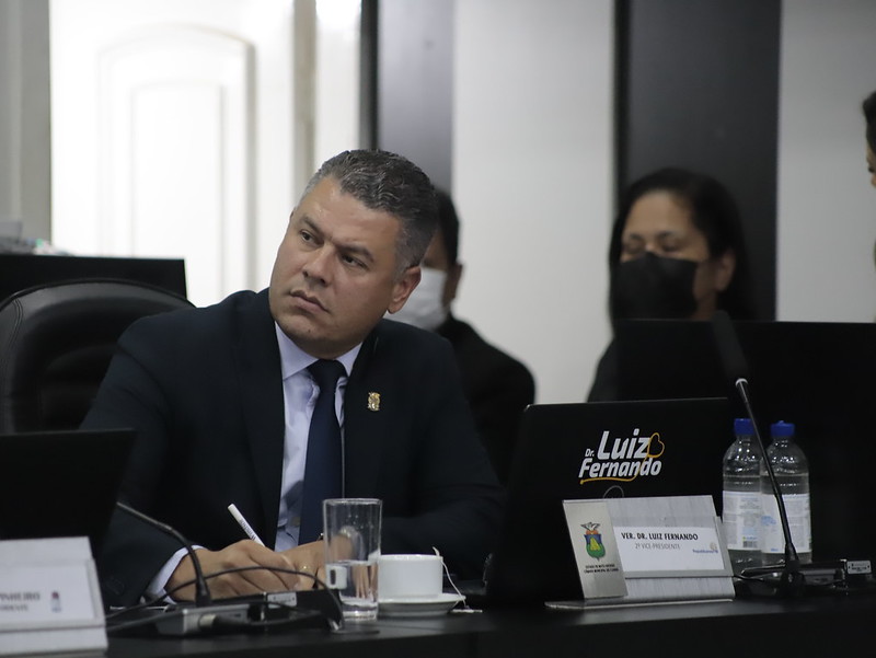 Vereadores planejam novo pedido de afastamento de Emanuel