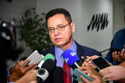 Visando à Prefeitura de Cuiabá, Botelho recebe convite do PSD