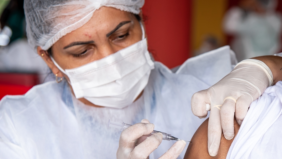 Vítimas de violência sexual terão prioridade na vacinação contra HPV